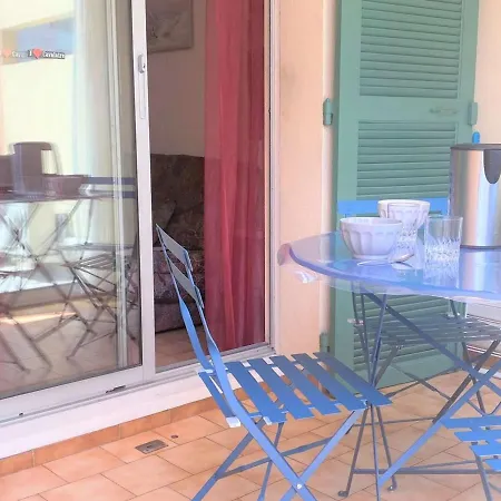 Climatise En Rez-de-jardin, Proche Plage, Avec Garage Prive A - Fr-1-226b-116 Cavalaire-sur-Mer